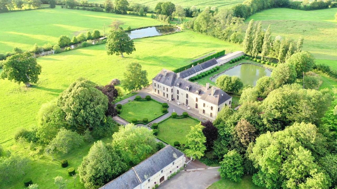 Chateau Du Bu Anctoville Екстериор снимка